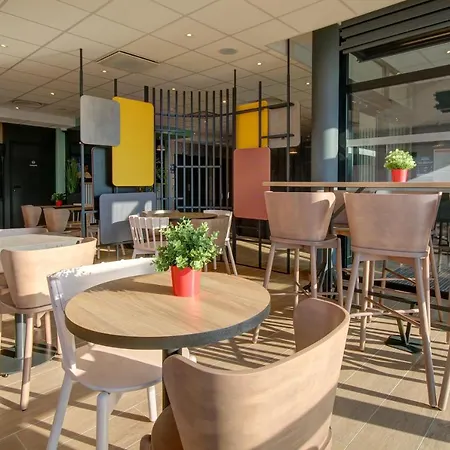 B&B Hotel Epernay 2*