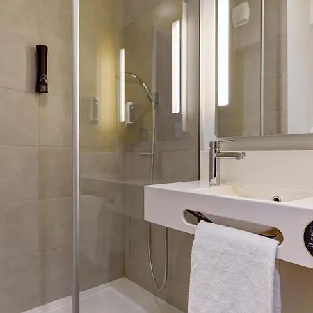 Szálloda B&B Hotel Epernay