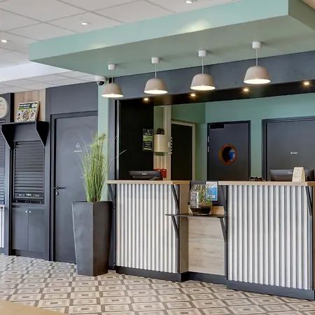 Szálloda B&B Hotel Epernay 2*