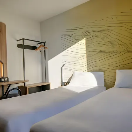 Szálloda B&B Hotel Epernay 2*