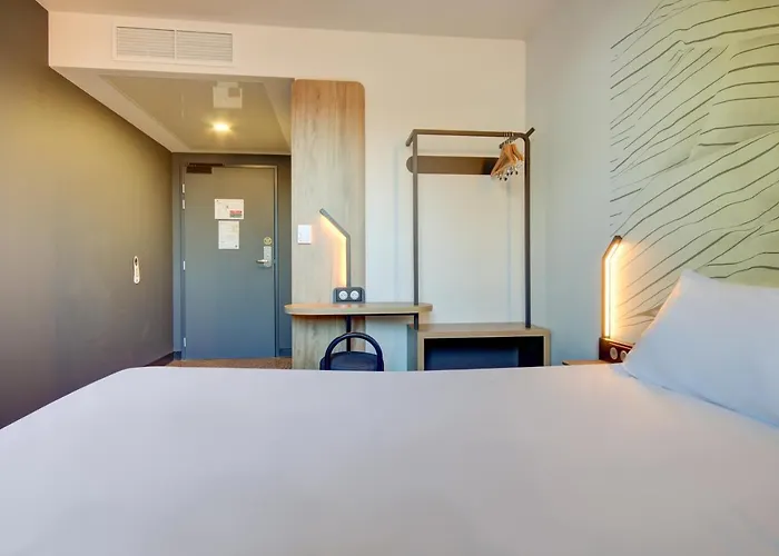 B&B Hotel Epernay Hotel