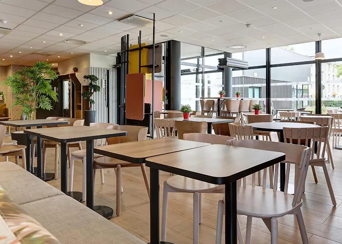 B&B Hotel Epernay 2*