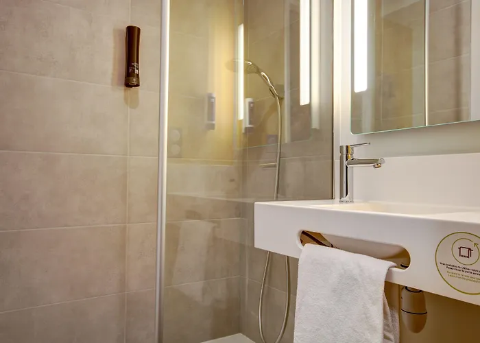 B&B Hotel Epernay Hotel 2*