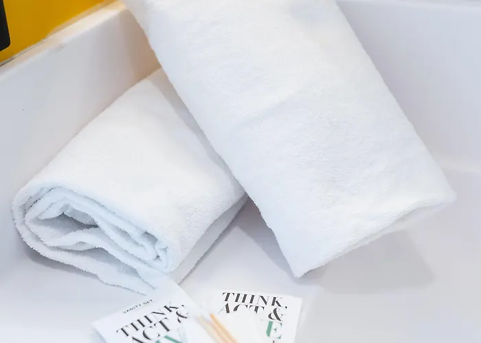 B&B Hotel Epernay 2*